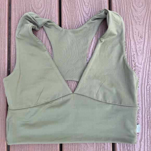 Green Halter Top - Picture 2 of 3